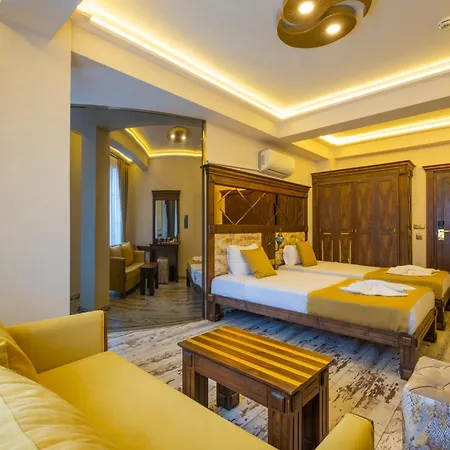 فندق ريس رويال 3*