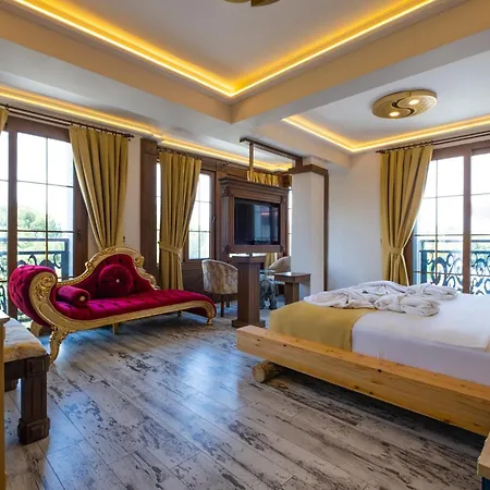 فندق ريس رويال 3*