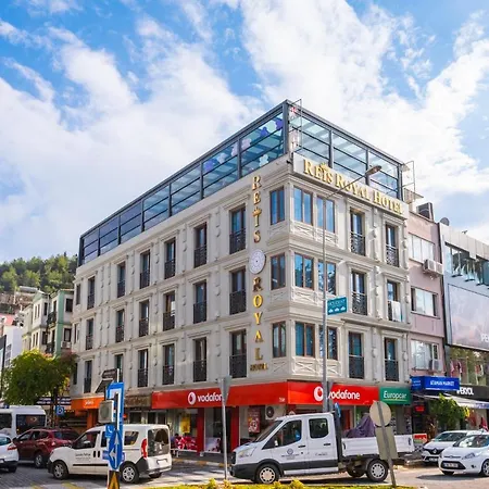 Reis Royal Hotell 3*