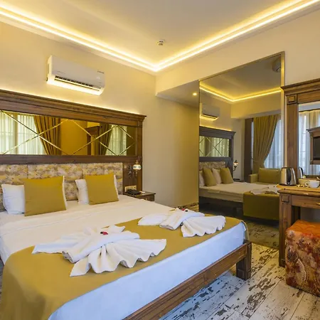 Reis Royal Hotel