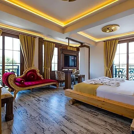 Hotell Reis Royal 3*