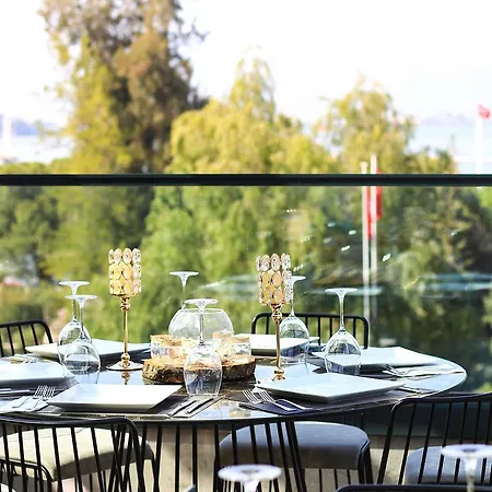 Reis Royal Hotell 3*