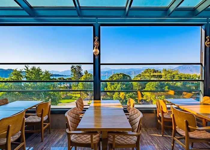 Reis Royal 페티예